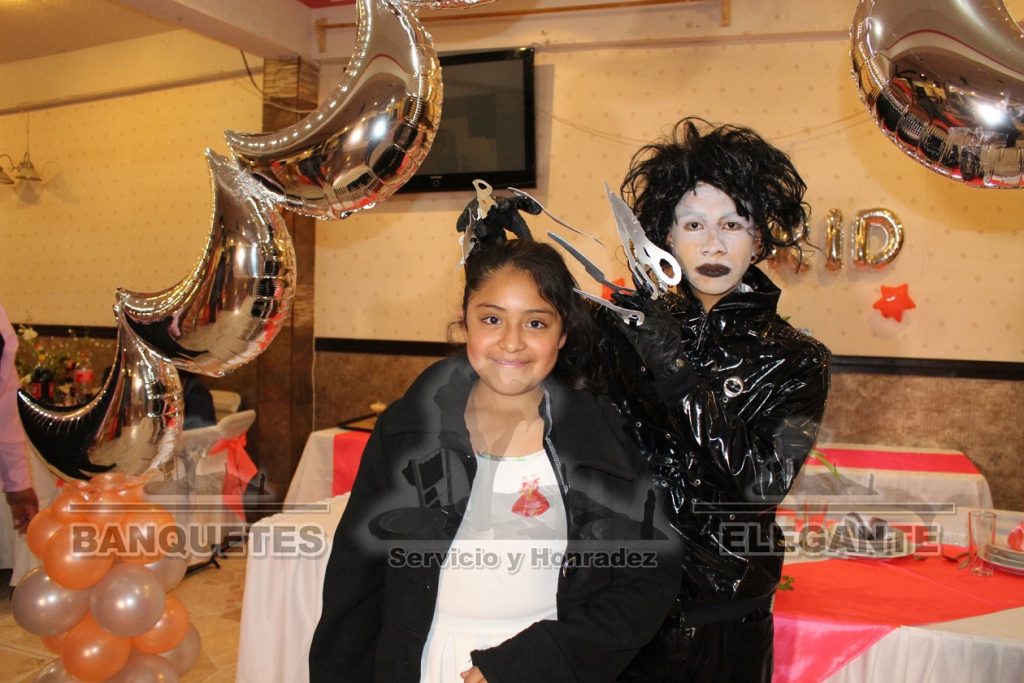 0014 BANQUEETES-FIESTA TEMATICA