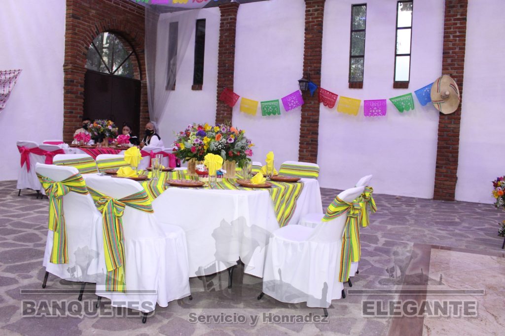 0027 BANQUEETES-FIESTA TEMATICA