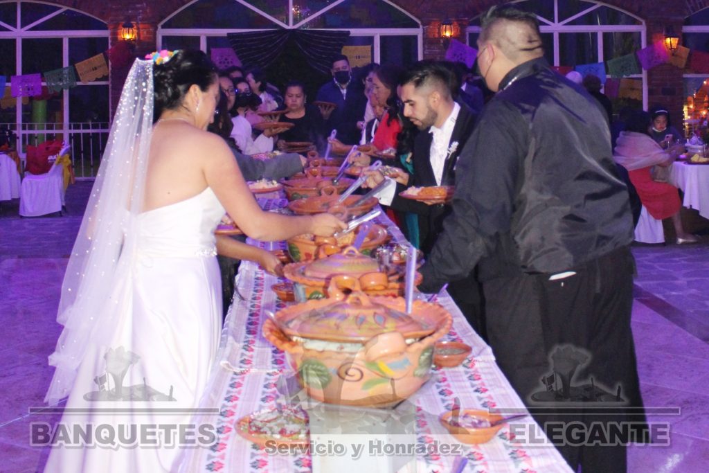 0031 BANQUEETES-FIESTA TEMATICA