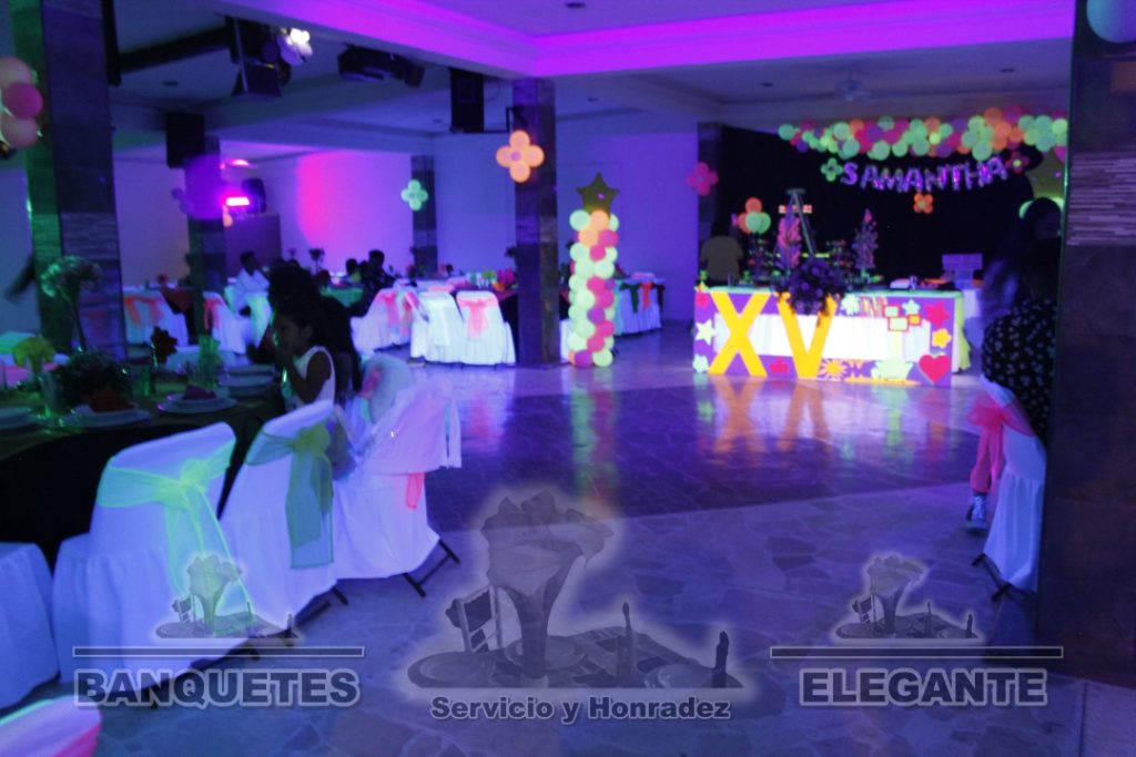 004 BANQUETES-EVENTOS NEON